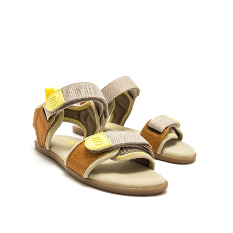 Sandalias barefoot infantiles Mustang 49345 Way Camel / Nylon Taupe – diseño vegano, zero drop y puntera ancha para el desarrollo natural del pie