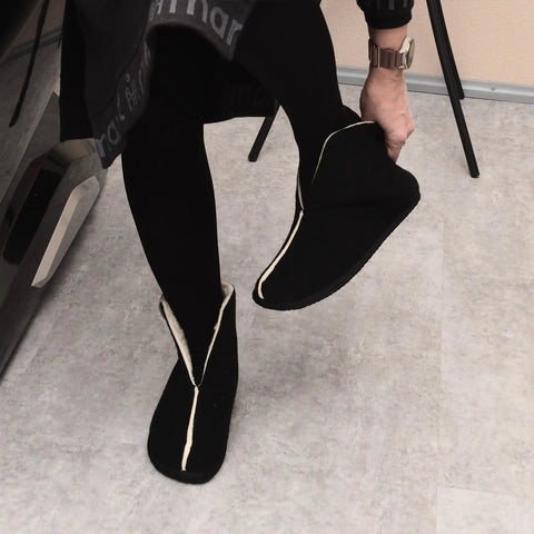 Zapatillas de Casa Oma King Lana Vinski Negras - Kukinos